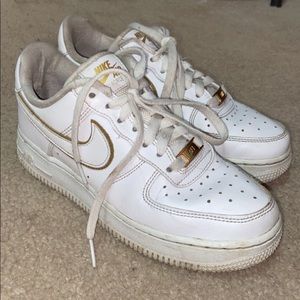 Gold Accent NIKE Airforce 1’s